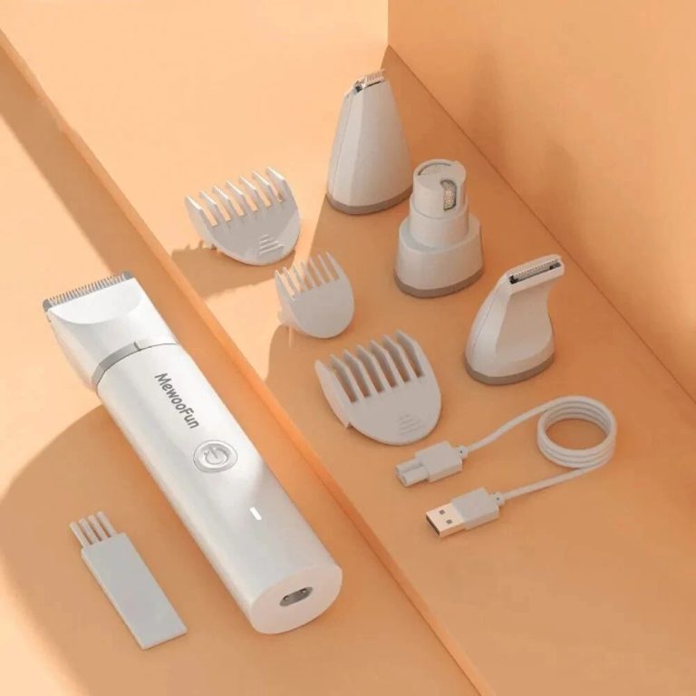 photo of a pet fur trimmer